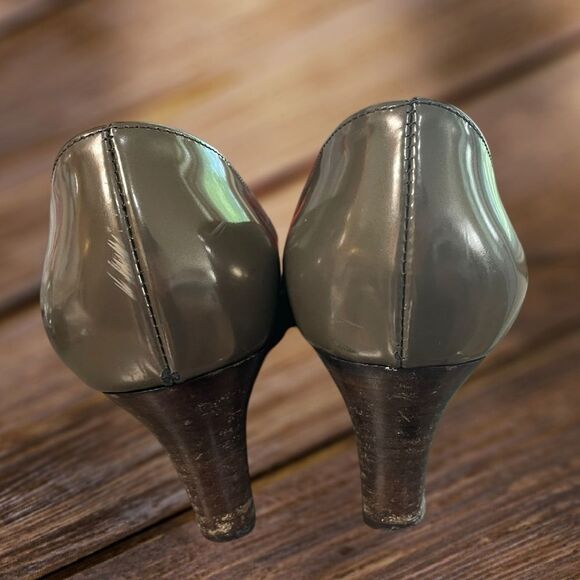 AGL Leather Olive Green Solid Dressy Office Heel Pumps EUR 40 US 10 - Picture 4 of 9